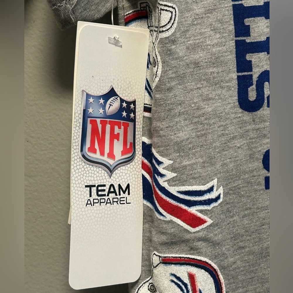 BILLS NFL Team Appearl Boys Graphic T-Shirt. Size L. 10/12 - Picture 4 of 7
